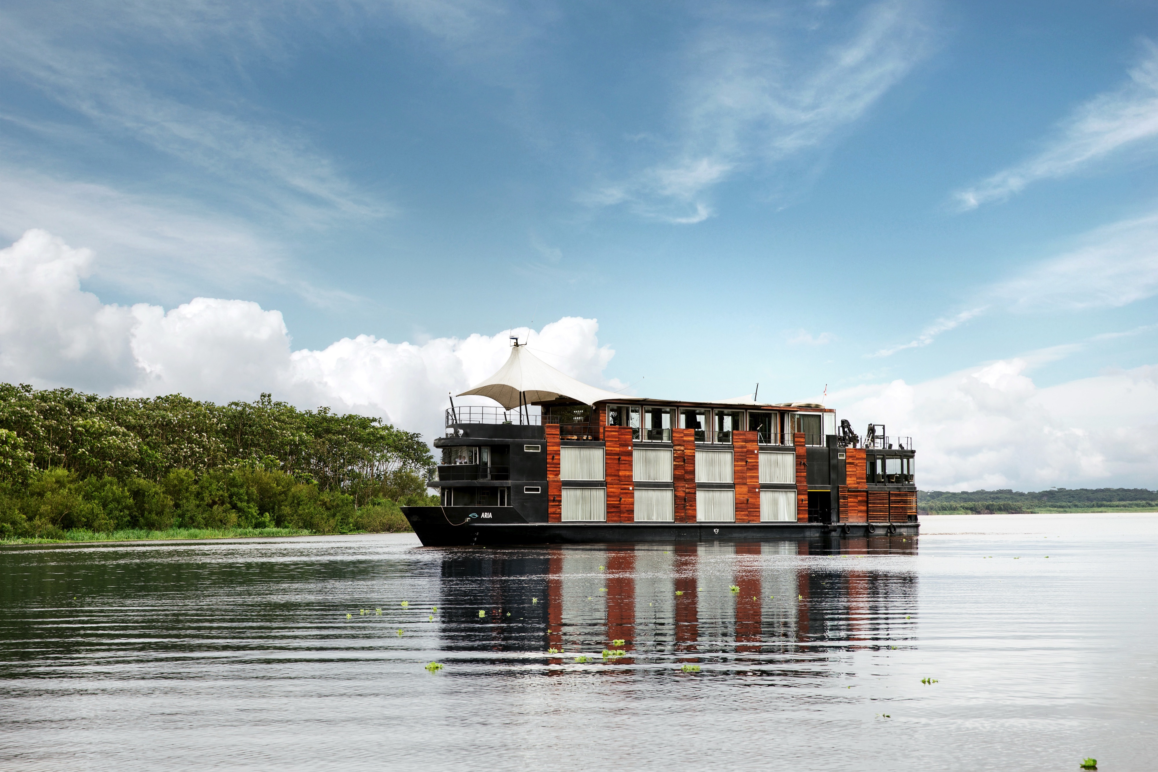 Aria Amazon — Aqua Expeditions cruise ship